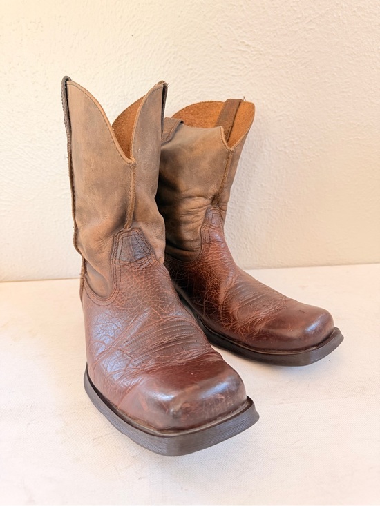 Ariat brown leather suede pull on boot main image 4